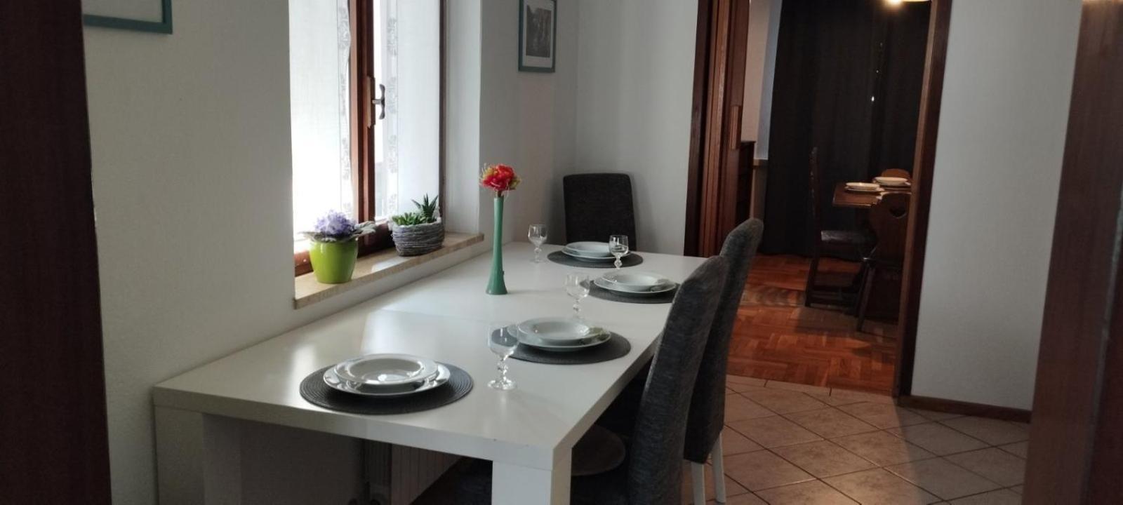 Hisa Lescer Apartamento Kobarid Exterior foto