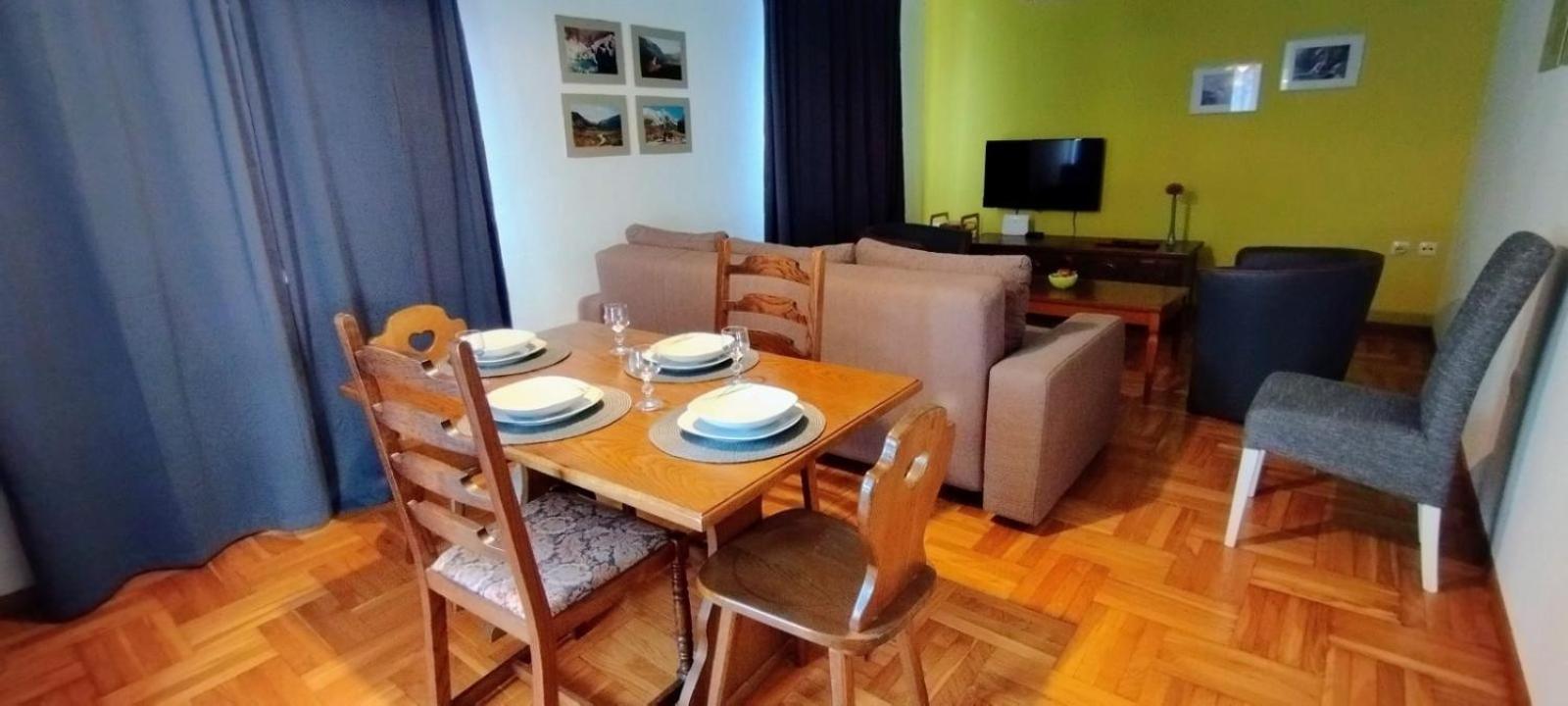 Hisa Lescer Apartamento Kobarid Exterior foto