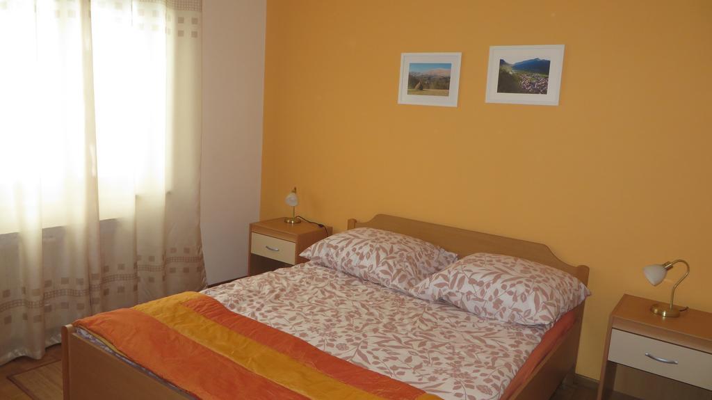 Hisa Lescer Apartamento Kobarid Exterior foto